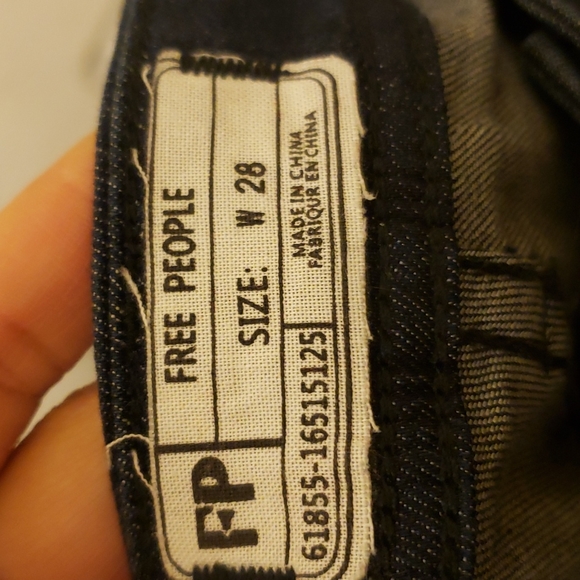 Free People dark blue jeans 28 - Picture 9 of 11